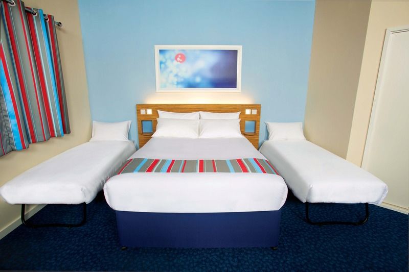 Travelodge Birmingham Central Broadway Plaza Eksteriør bilde