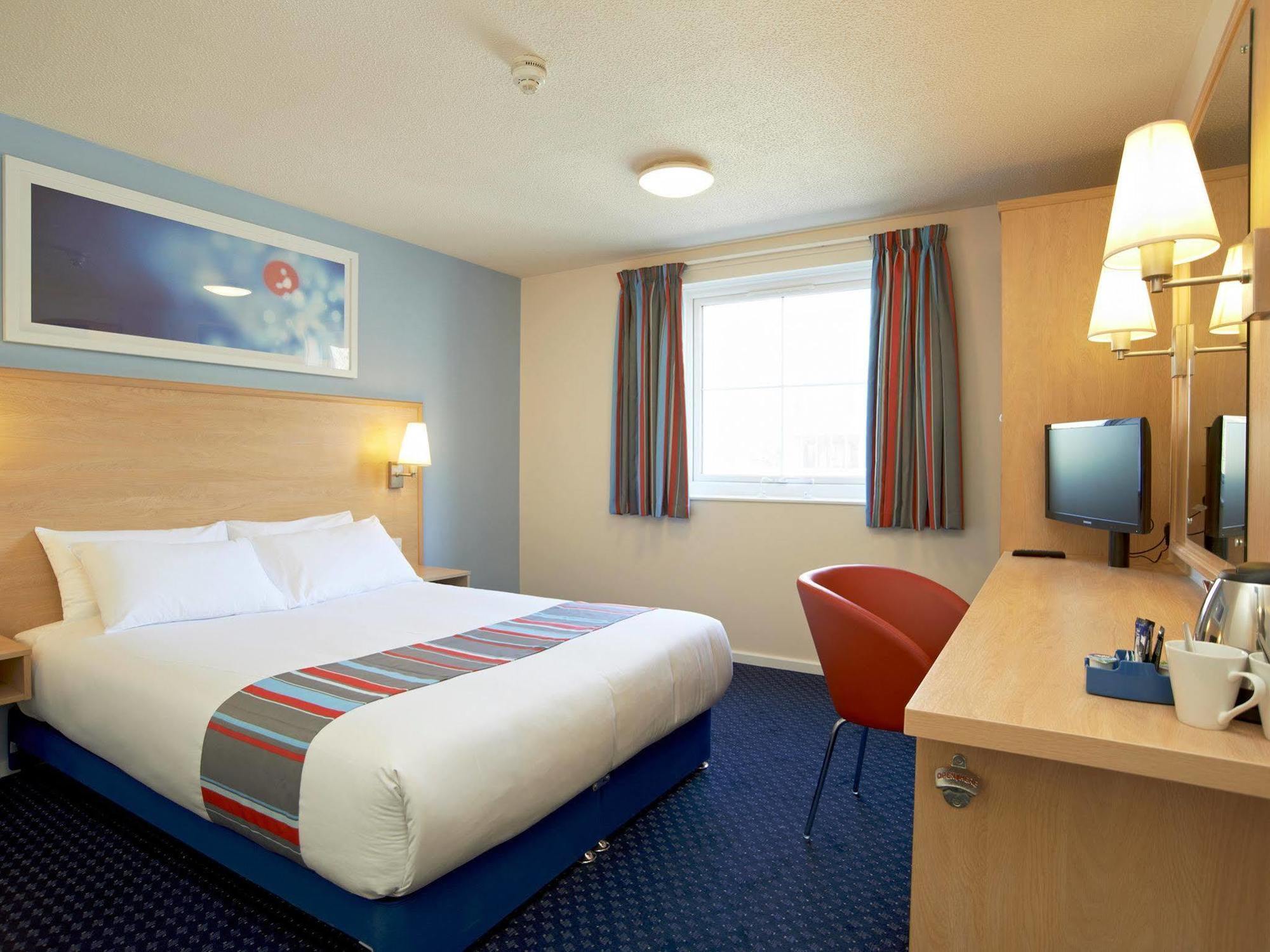 Travelodge Birmingham Central Broadway Plaza Eksteriør bilde